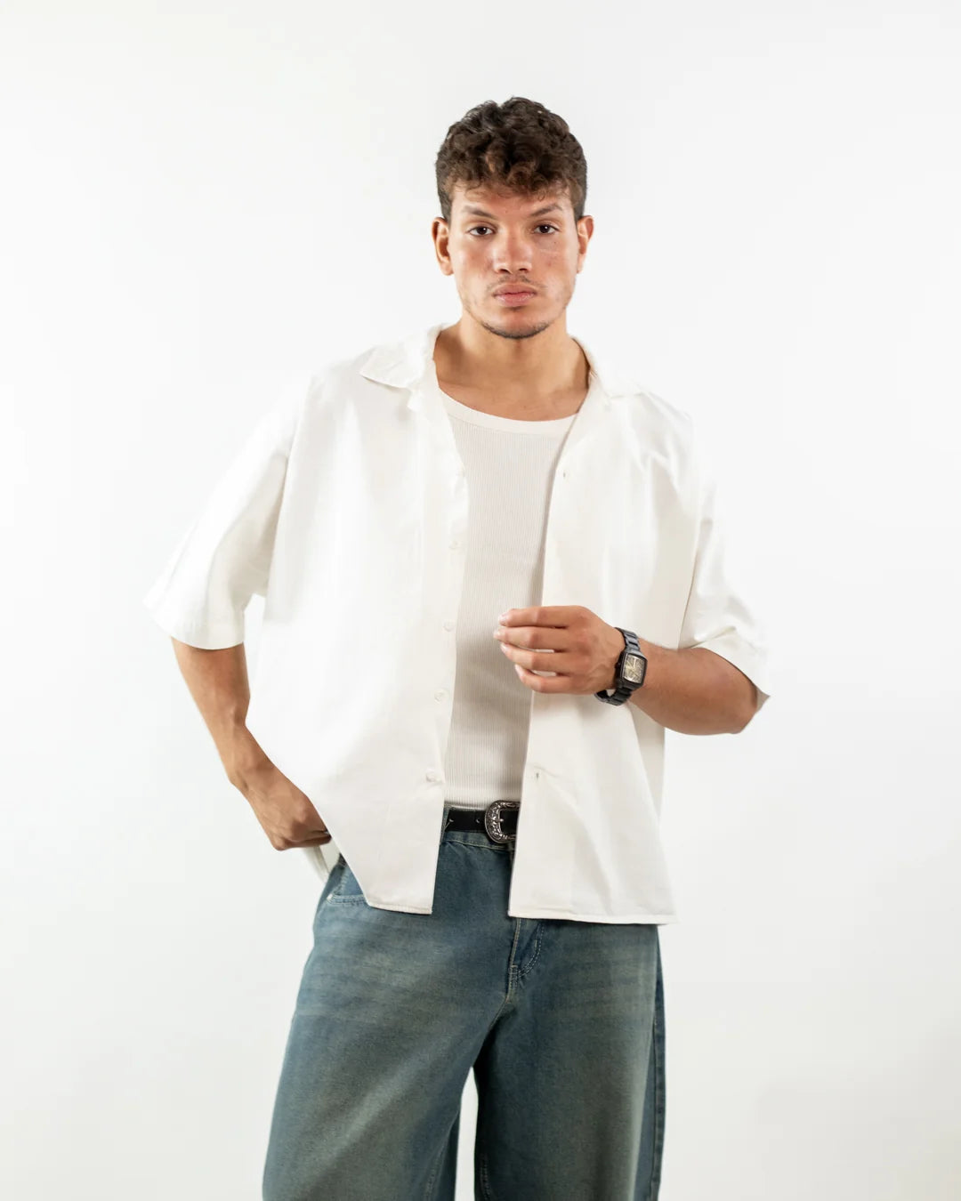 PLAIN WHITE SHIRT