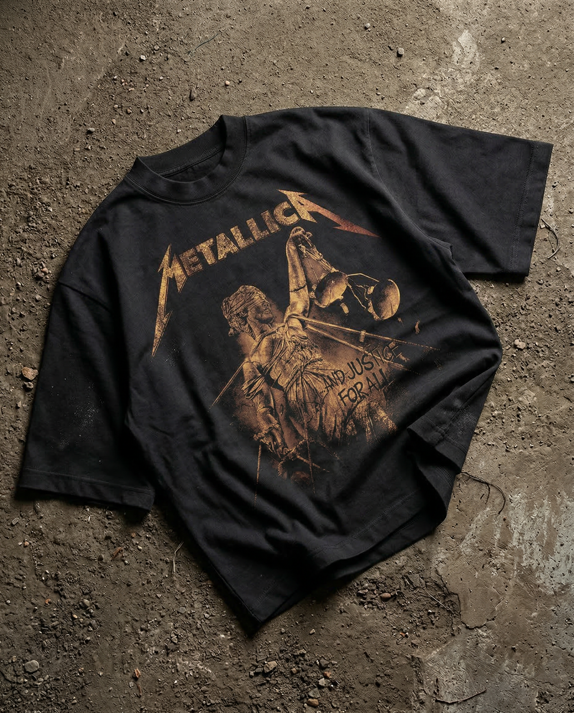 Vintage Metallica Black Boxy Tee